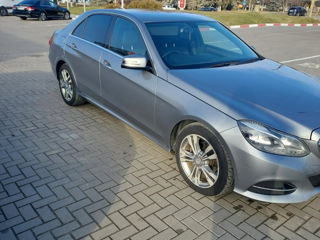 Mercedes E-Class foto 4