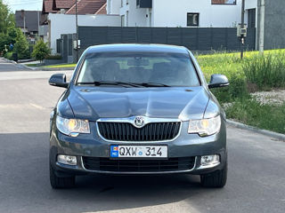 Skoda Superb foto 3