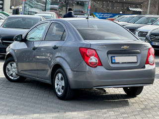 Chevrolet Aveo foto 5