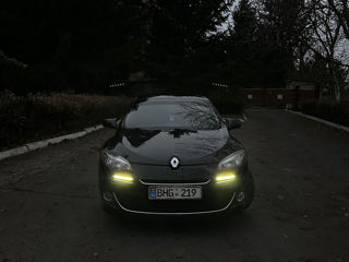 Renault Megane foto 2