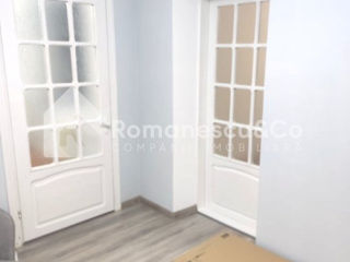 Apartament cu 2 camere, 46 m², Centru, Chișinău foto 2