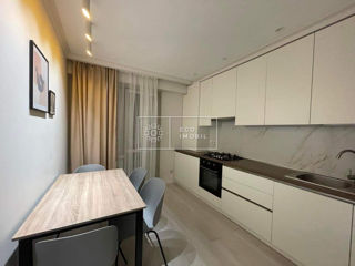 Apartament cu 2 camere, 55 m², Centru, Chișinău foto 4