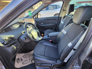 Renault Grand Scenic foto 5