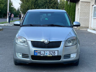 Skoda Fabia foto 2