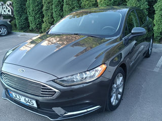 Ford Fusion foto 4