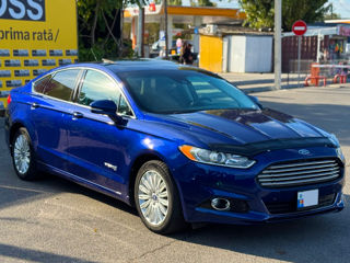 Ford Fusion foto 3