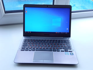 Samsung 530U/Core i5 2467M/8gb RAM/128+16GB SSD/13,3''HD