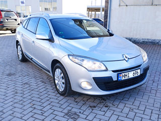 Renault Megane foto 2