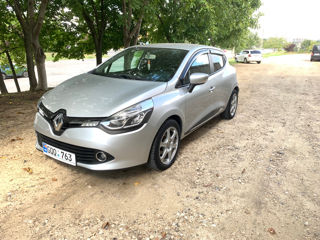 Renault Clio foto 2