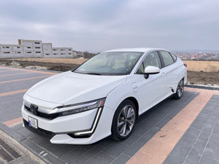 Honda Clarity foto 2