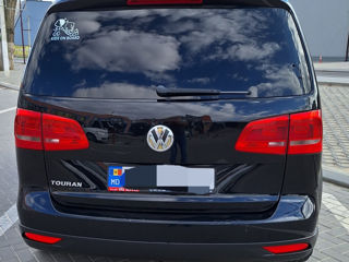 Volkswagen Touran foto 4