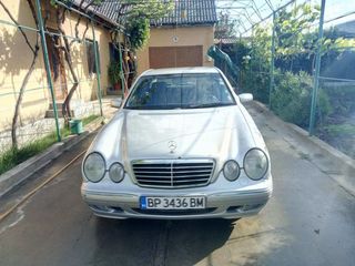 Mercedes E Class foto 5