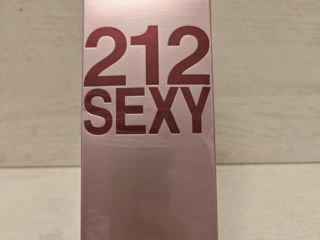 Parfum Carolina Herrera 212 Sexy