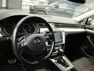 Volkswagen Passat foto 9