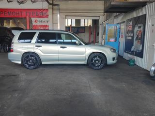 Subaru Forester foto 3