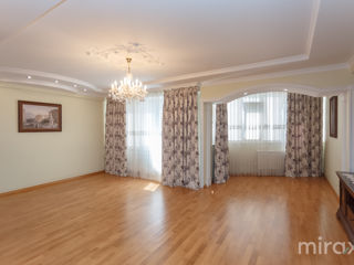 Apartament cu 3 camere, 117 m², Ciocana, Chișinău foto 17