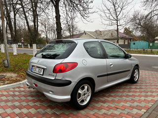 Peugeot 206 foto 7