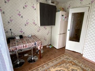 Se vinde apartament cu 2 camere Soroca nouă Dimitrie Cantemir 25/42 foto 3