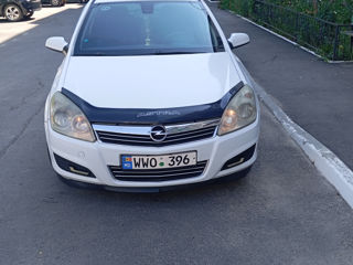 Opel Astra foto 8