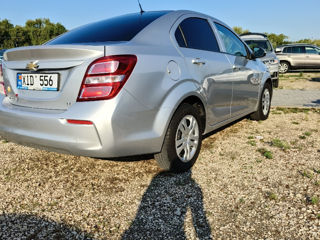 Chevrolet Aveo foto 4