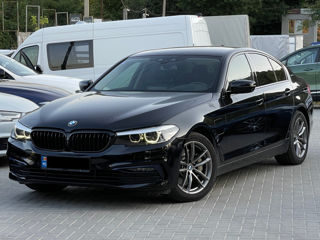 BMW 5 Series foto 1