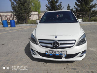 Mercedes B-Class foto 7