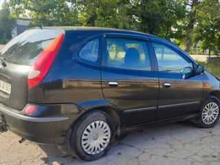 Nissan Almera foto 4