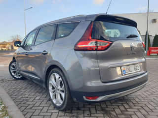 Renault Grand Scenic foto 2