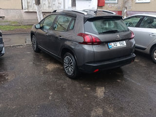 Peugeot 2008 foto 5