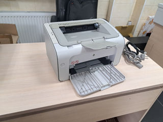Printer HP LaserJet Pro P1005 foto 3