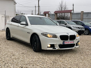 BMW 5 Series foto 3