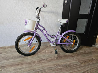 Vind bicicleta pt copil la super preț !!!