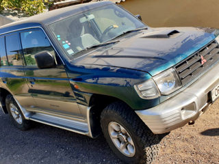 Mitsubishi Pajero foto 10