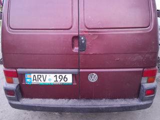 Volkswagen Transporter foto 2