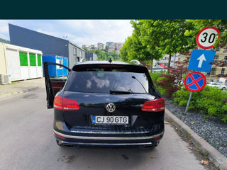 Volkswagen Touareg foto 3