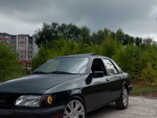 Ford Sierra foto 5