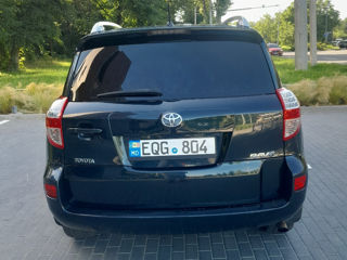 Toyota Rav 4 foto 6