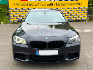 BMW 5 Series foto 2