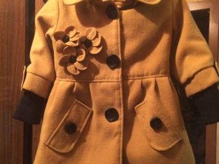 Детское пальто на девочку в отличном состоянии на 3-4 года foto 1