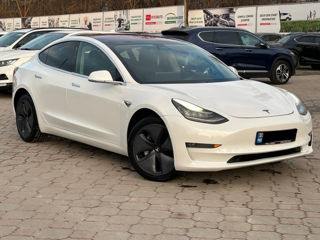 Tesla Model 3 foto 5