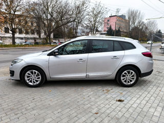 Renault Megane foto 4