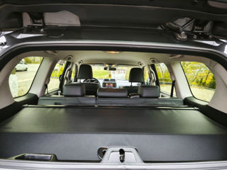 Toyota Land Cruiser Prado фото 2