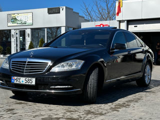 Mercedes S-Class