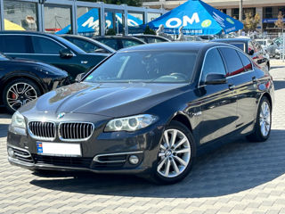 BMW 5 Series foto 1