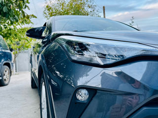 Toyota C-HR foto 6