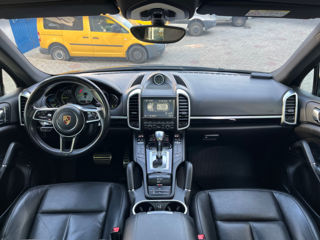 Porsche Cayenne foto 10