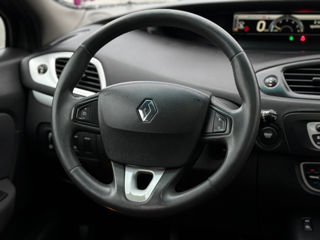 Renault Grand Scenic foto 11