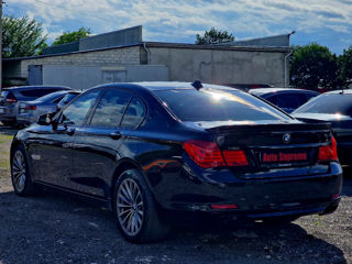 BMW 7 Series foto 4