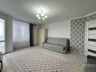 Apartament cu 2 camere, 74 m², Poșta Veche, Chișinău foto 3