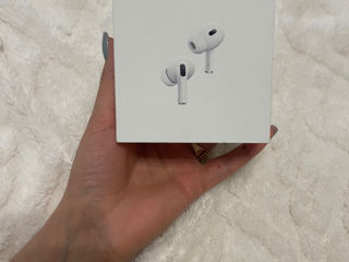 AirPods Pro 2 with MagSafe Charging Case (USB-C) foto 2